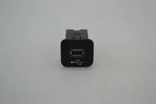  Entrada Conector Usb Jeep Compass 2017 Original