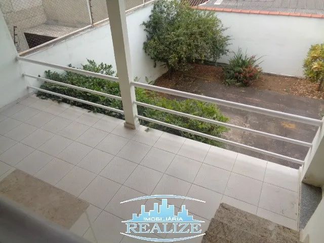Cod. 4010 - Vende casa bairro Iguaçu, 03 quartos, 02 vagas - Foto 5