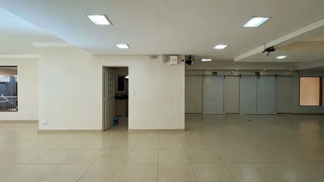 Salão comercial 260m² - Locação no Jardim Irajá