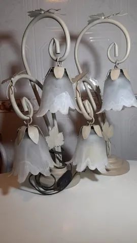 Abajur copo de leite