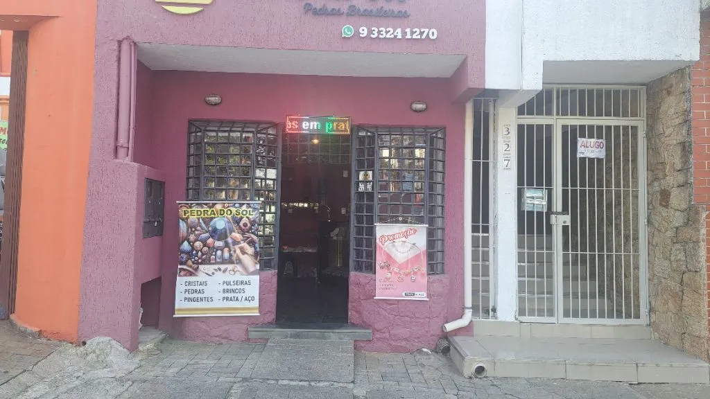 Espaçoso Sobrado Comercial para alugar no Parque Continental, São Paulo