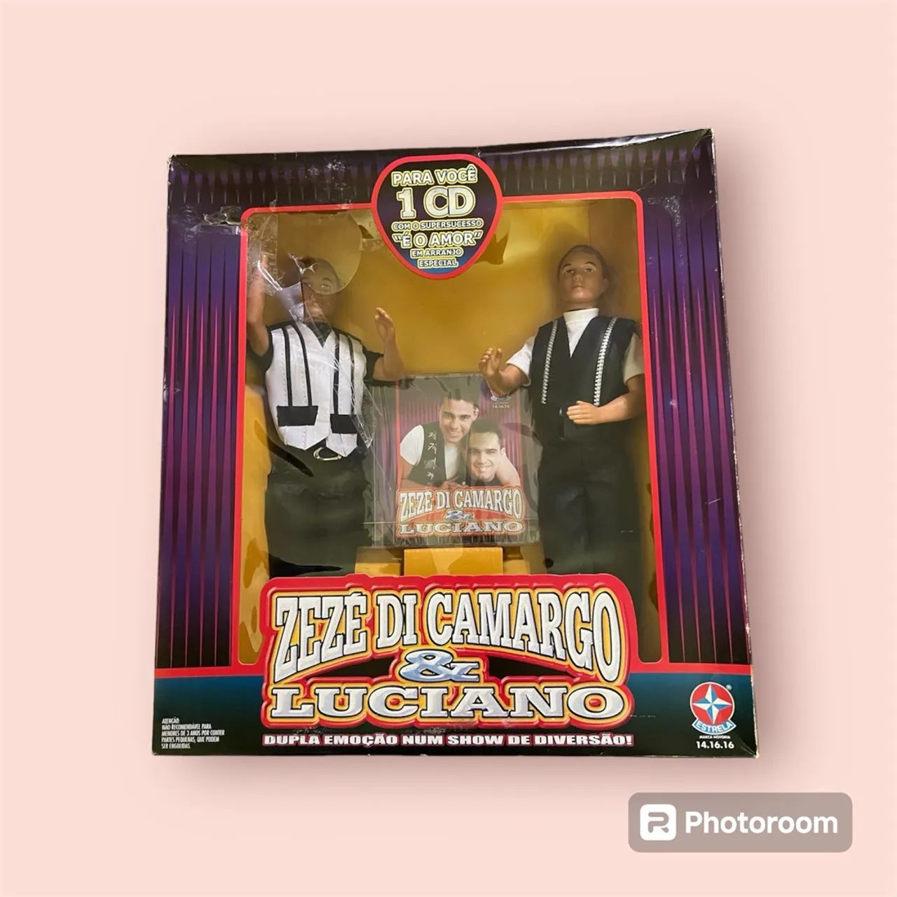 Antigo boneco Zezé di Camargo e Luciano 