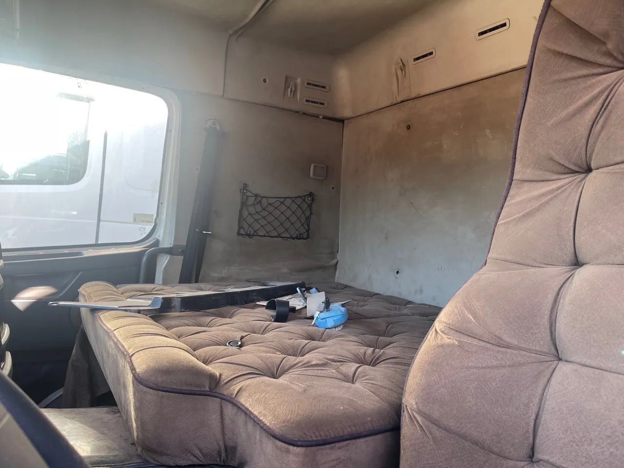 VOLVO FM 370 4x2 2012 - Foto 6