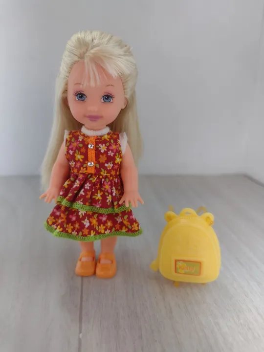 Boneca Kelly irmã da Barbie chelsea
