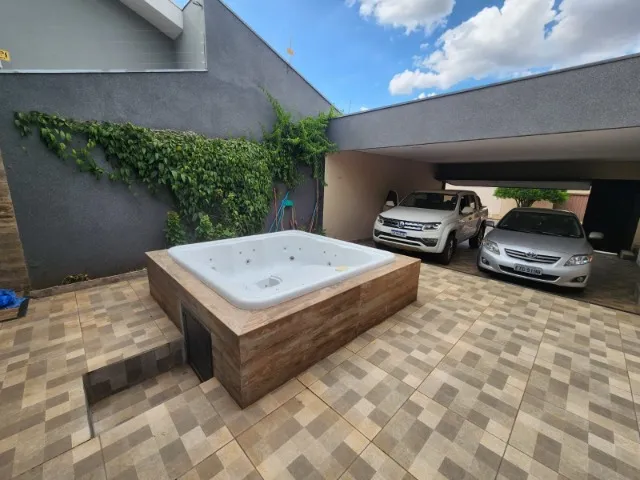 Tarraf II - Casa nova, com 3 dormitórios vende-se
