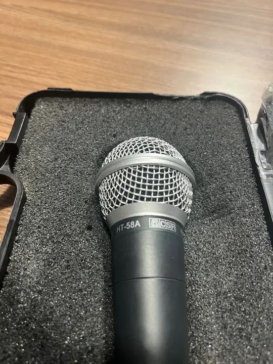 Microfone Dinâmico unidirecional CSR-HT58A