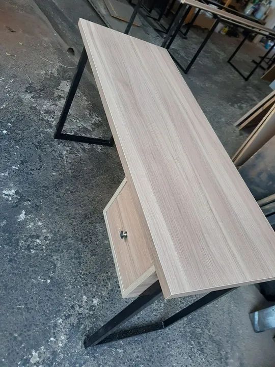 Mesa de escritório  - Foto 4