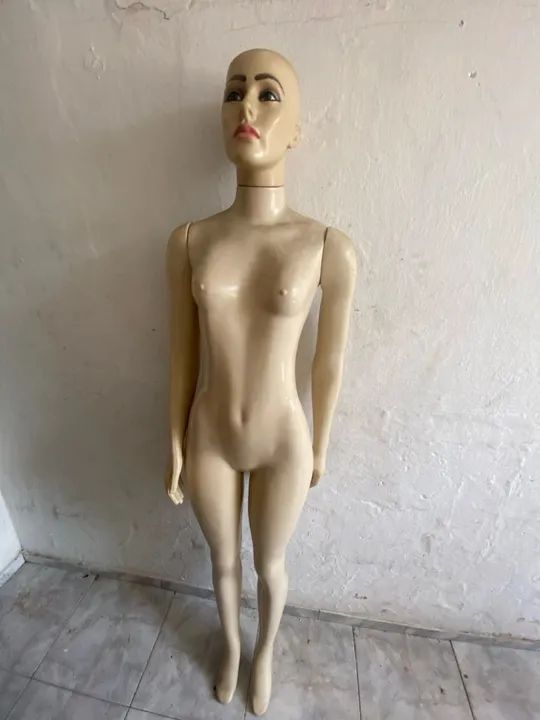 Manequim feminino de corpo inteiro para loja de roupas - Foto 4