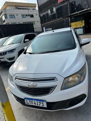 CHEVROLET ONIX 2013 Usados e Novos