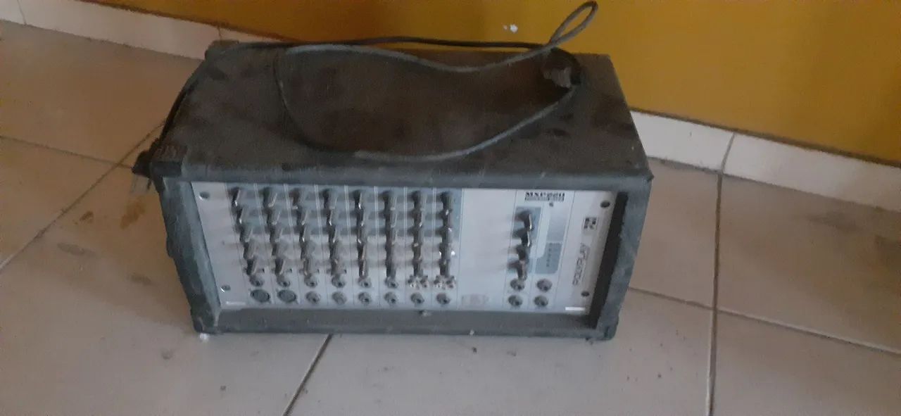 Vendo amplificador de som - Foto 4