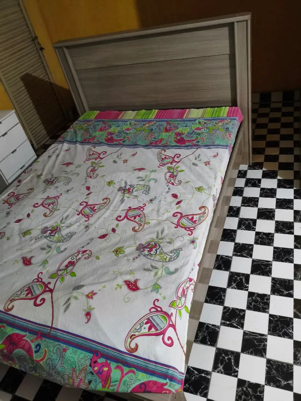 Cama Box de casal com cabeceira