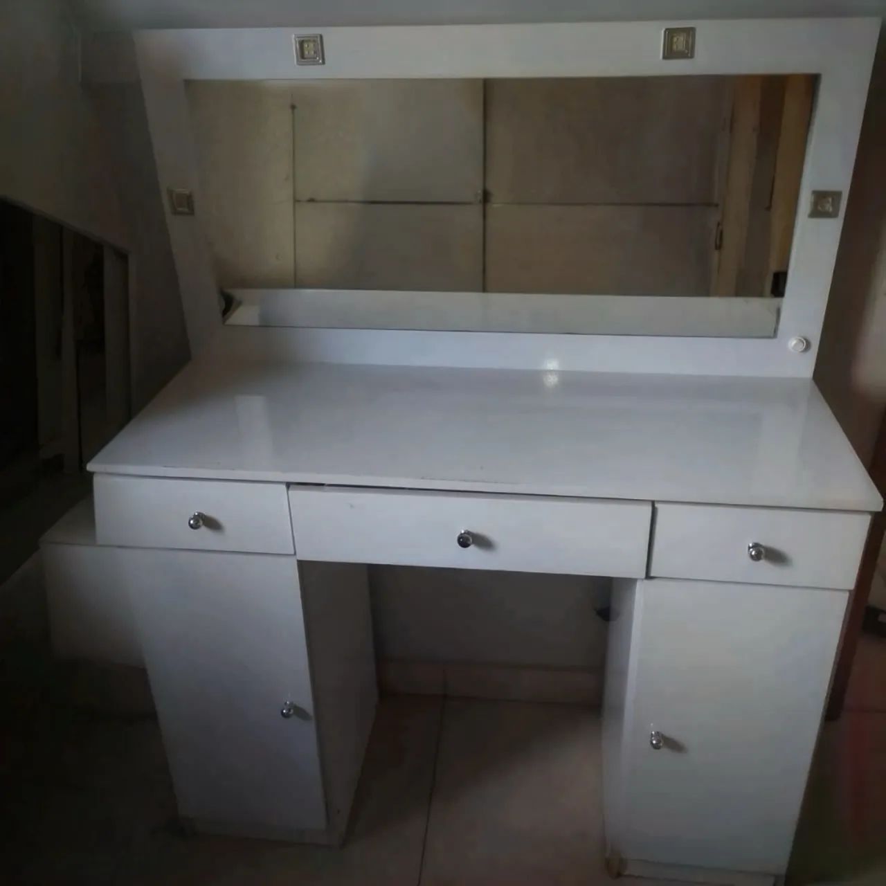 Penteadeira com luz de LED - Foto 3