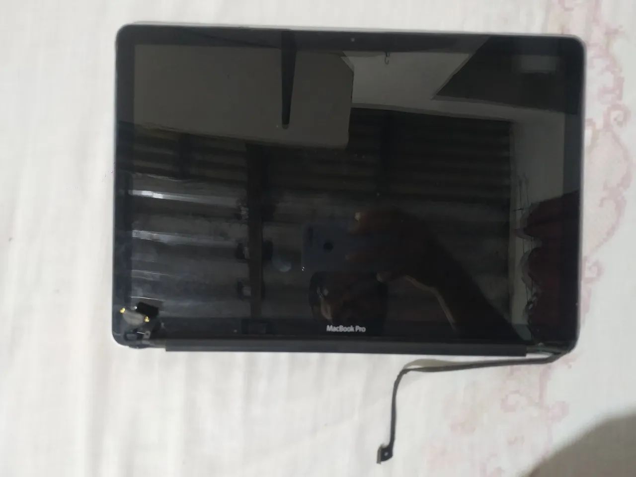 Tela com defeito para MacBook de 15 2009 - Foto 2