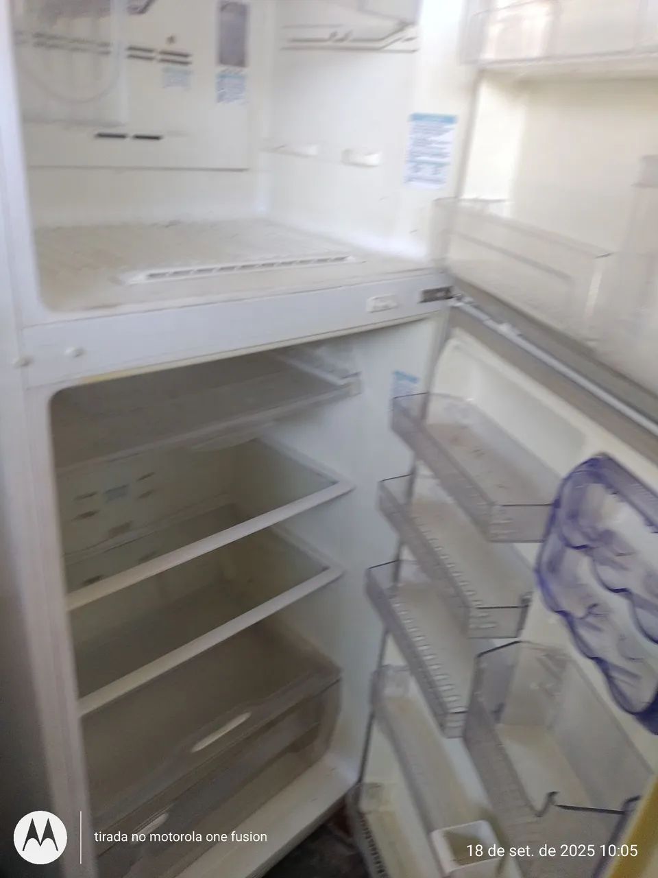 REFRIGERADOR ELECTROLUX DF 46 220V - Foto 3