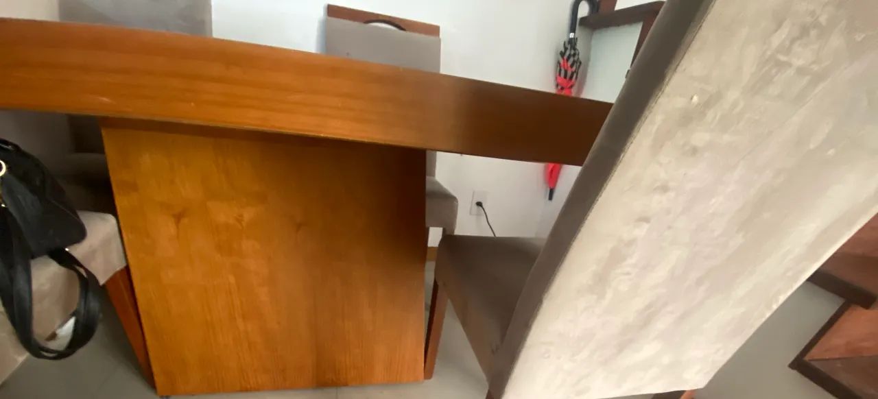 Dining table 64288873951873121