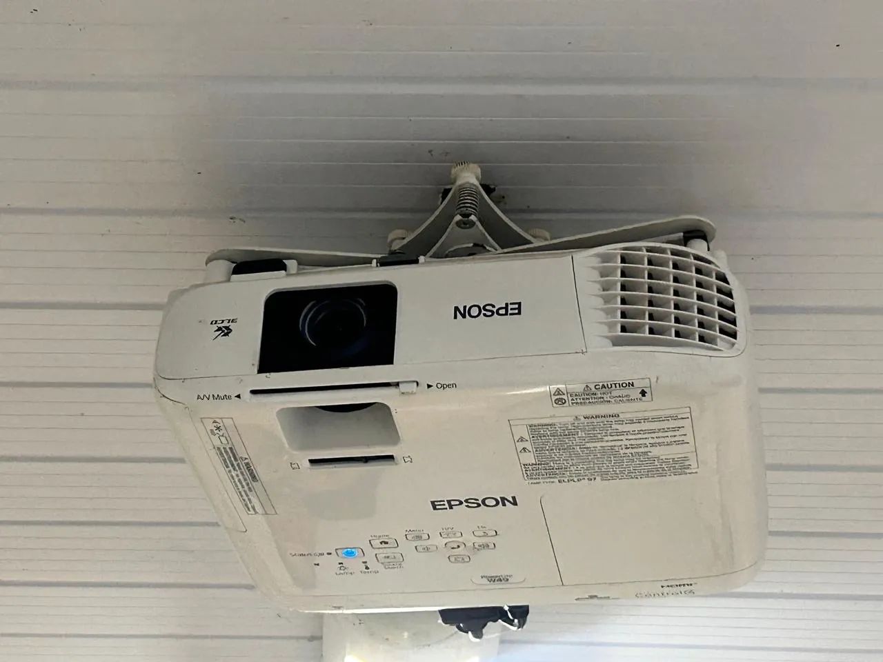 Projetor Epson64167717009411123