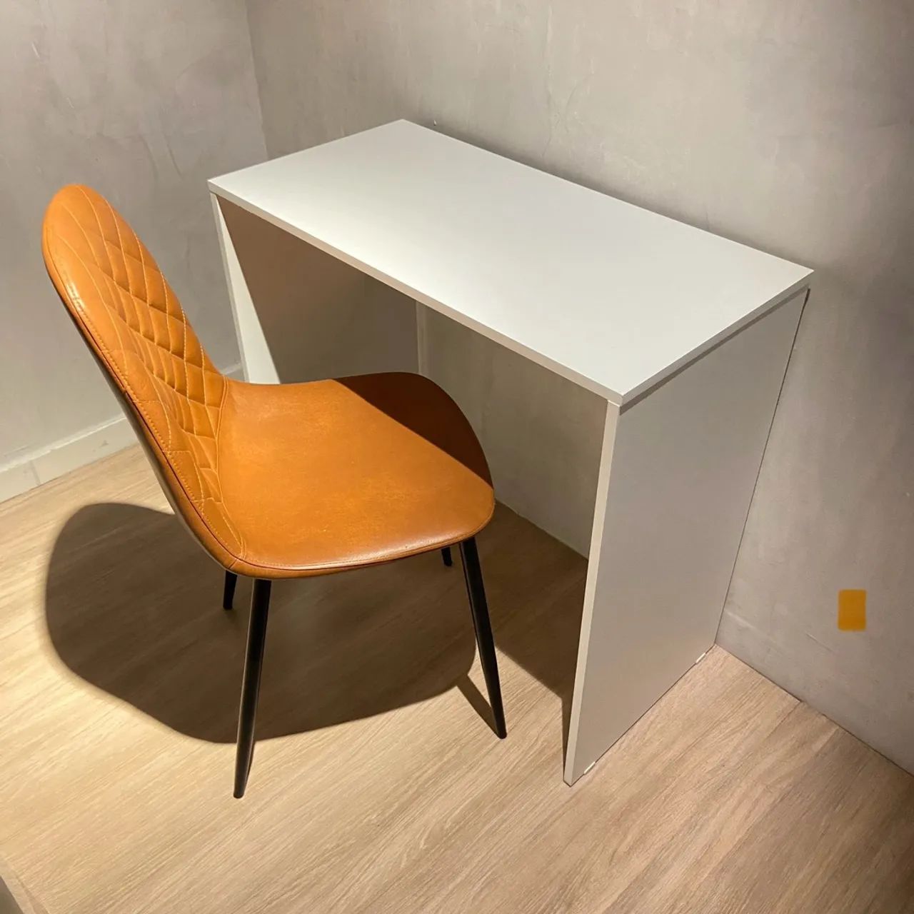 MESA ESCRIVANINHA BRANCA DE MDF - Foto 2