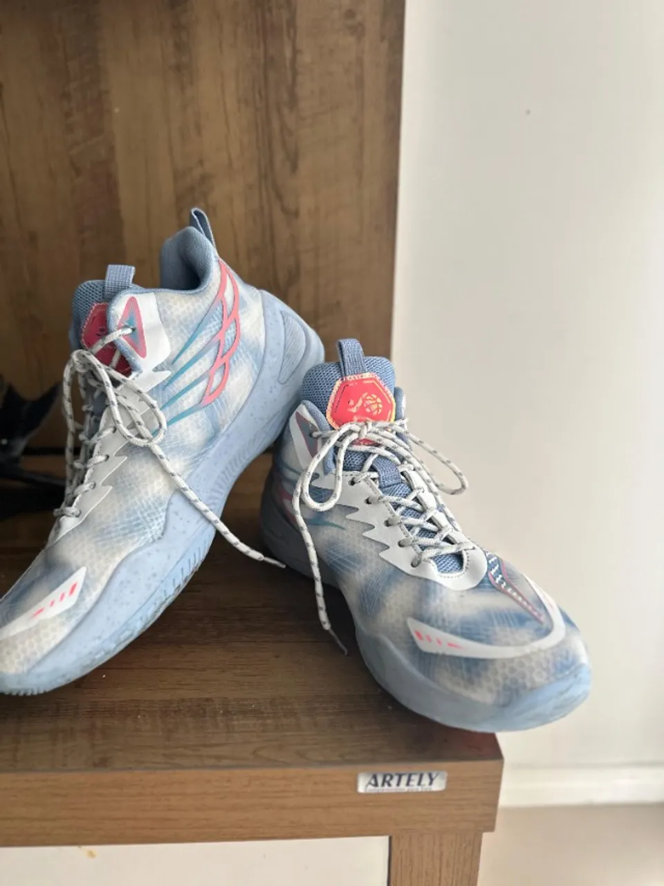 Tênis de Basquete TOP - Usado 3x e com Preço Imbatível!