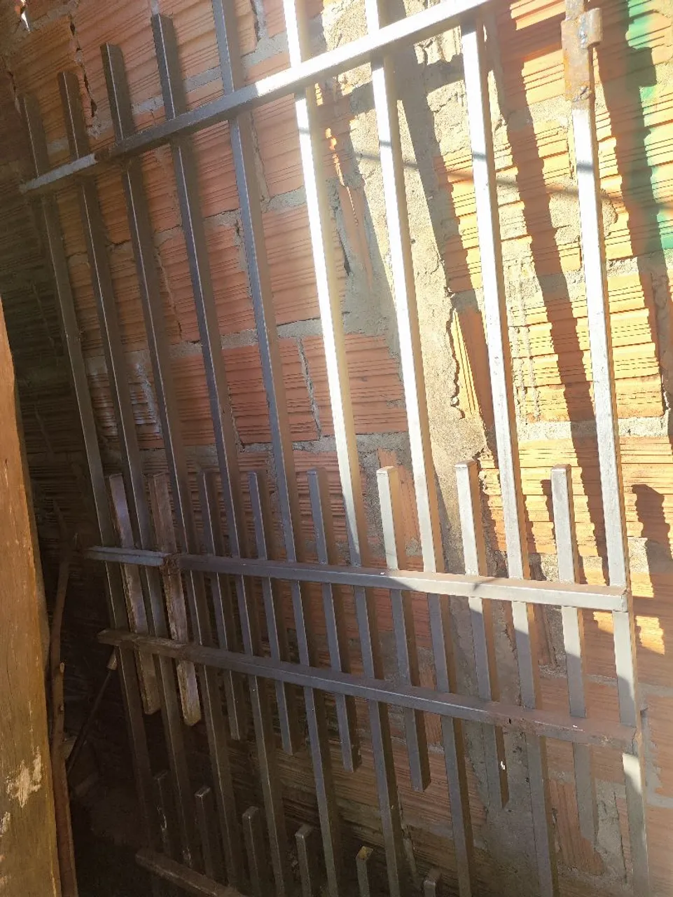 Grade de proteção de aço para janelas ou portas
