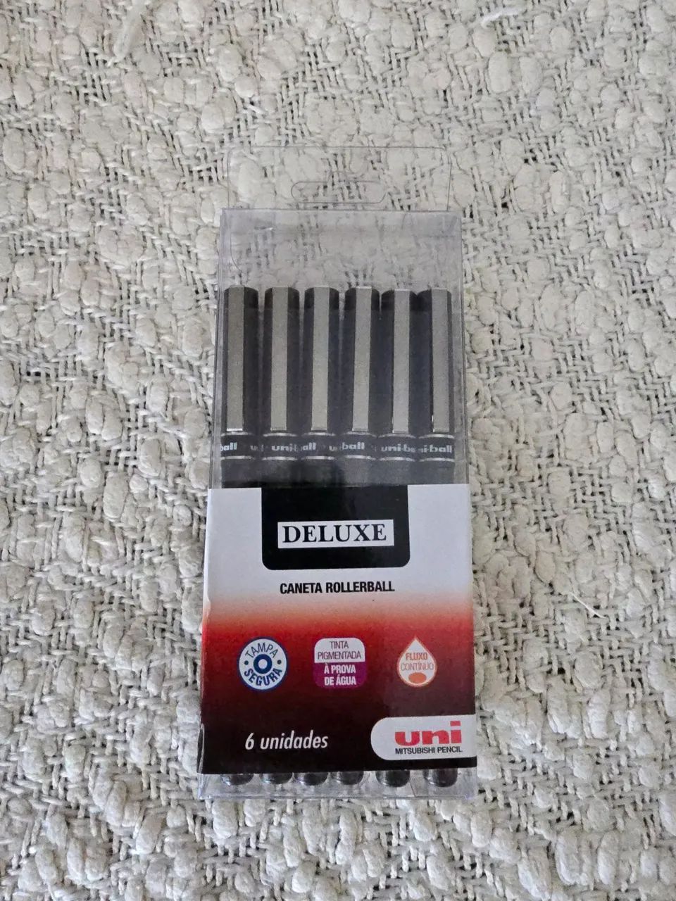 Canetas rollerball da marca Uni