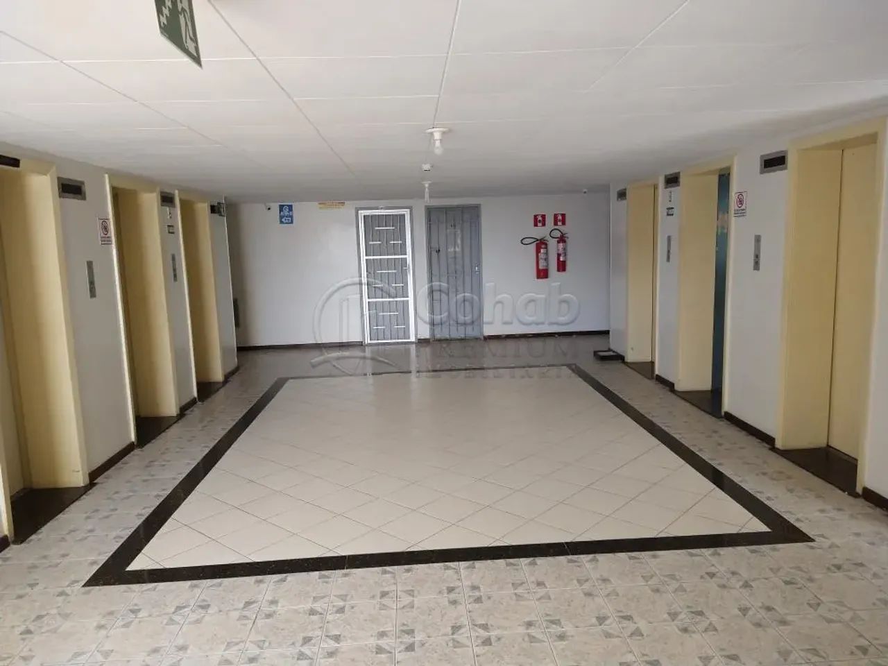 Sala Comercial com 25m² para Locação no Bairro Centro - Foto 10