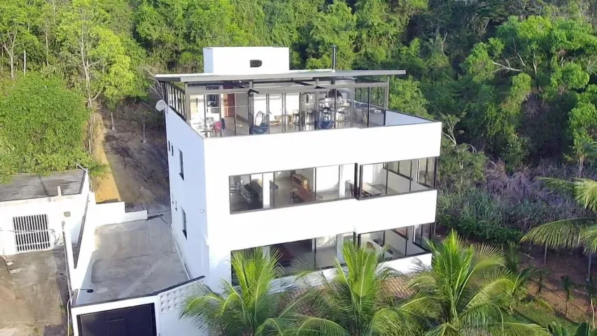 Apartamento Luxo - Praia de Santa Helena, Iriri