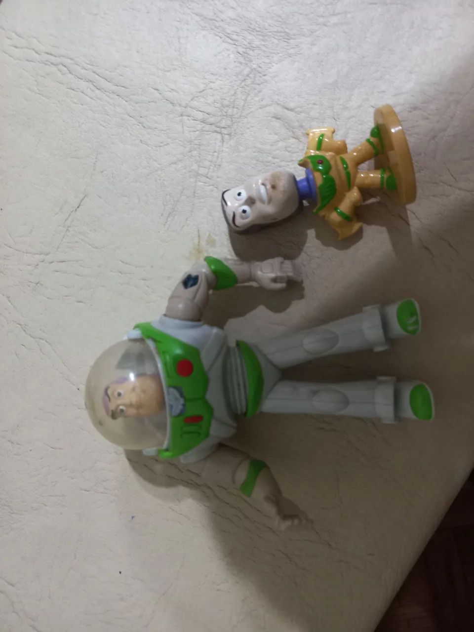 Bonecos - Buzz Lightyear 