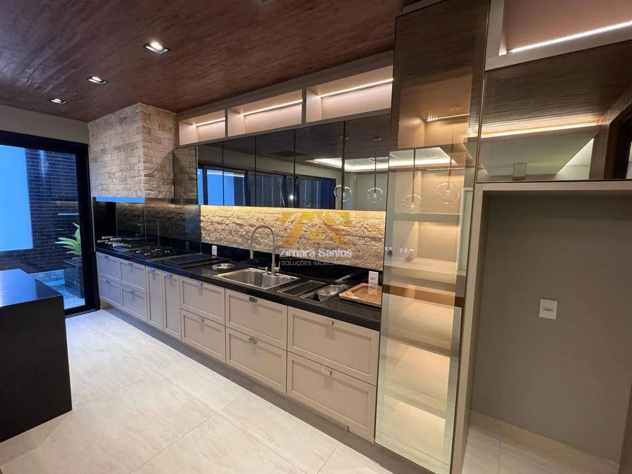 Sobrado Alto Padrão, com 4 suítes, 330 m² - Condomínio Mirante do Lago -Próxima á Ulbra- P - Foto 6