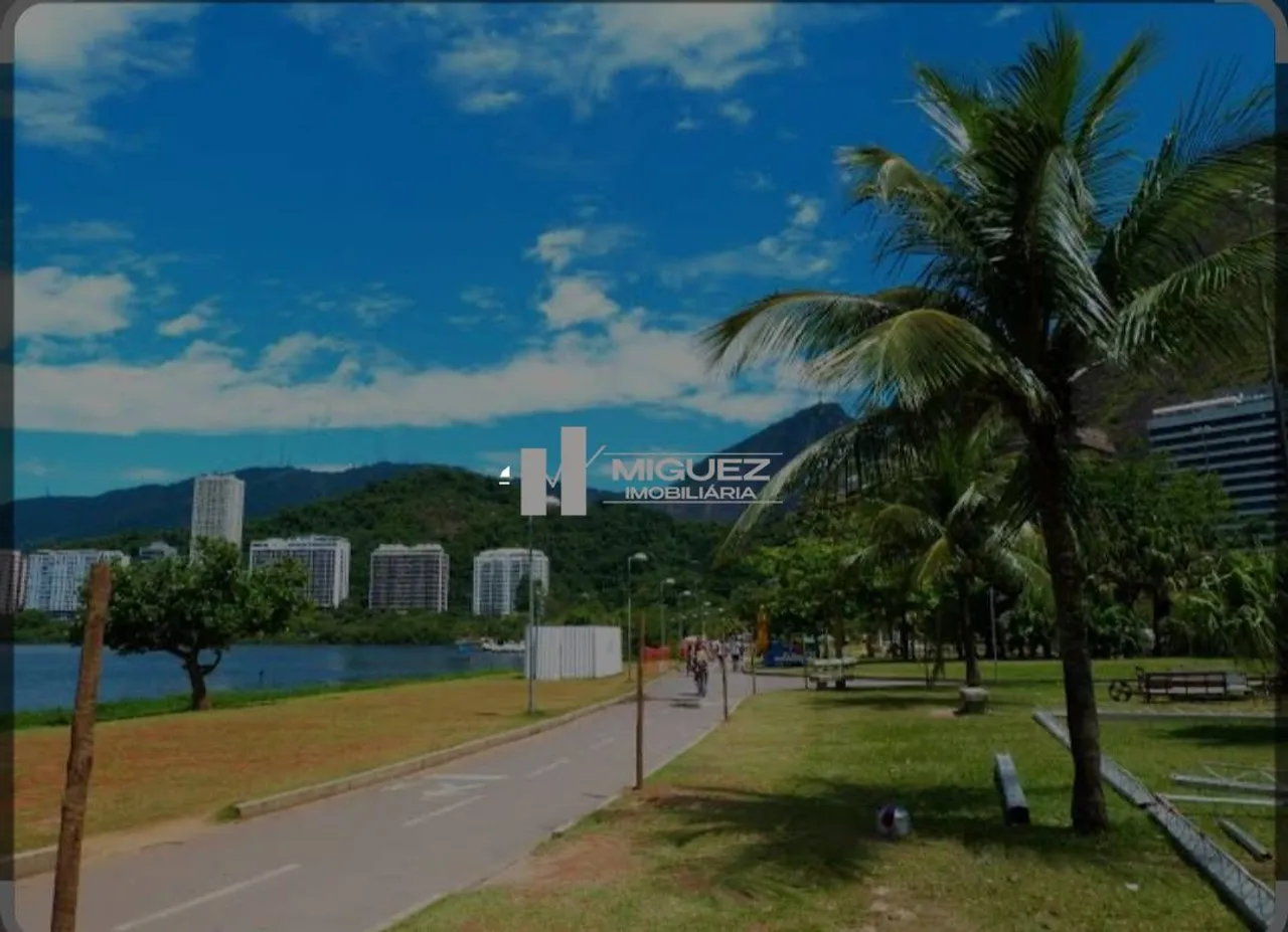 apartamento a venda com excelente planta na Rua Humaitá, 3 quartos com dependências comple