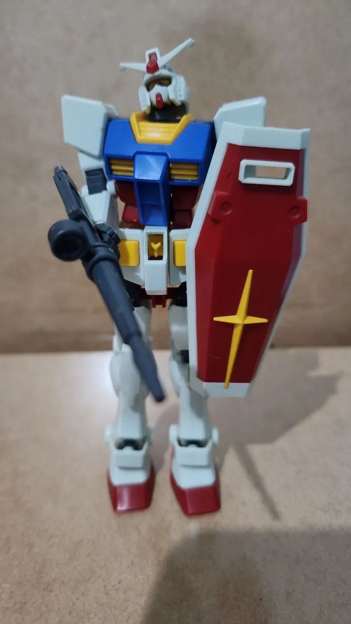 Gundam Infinity - RX-78-2 Gundam Figure64684408317827120