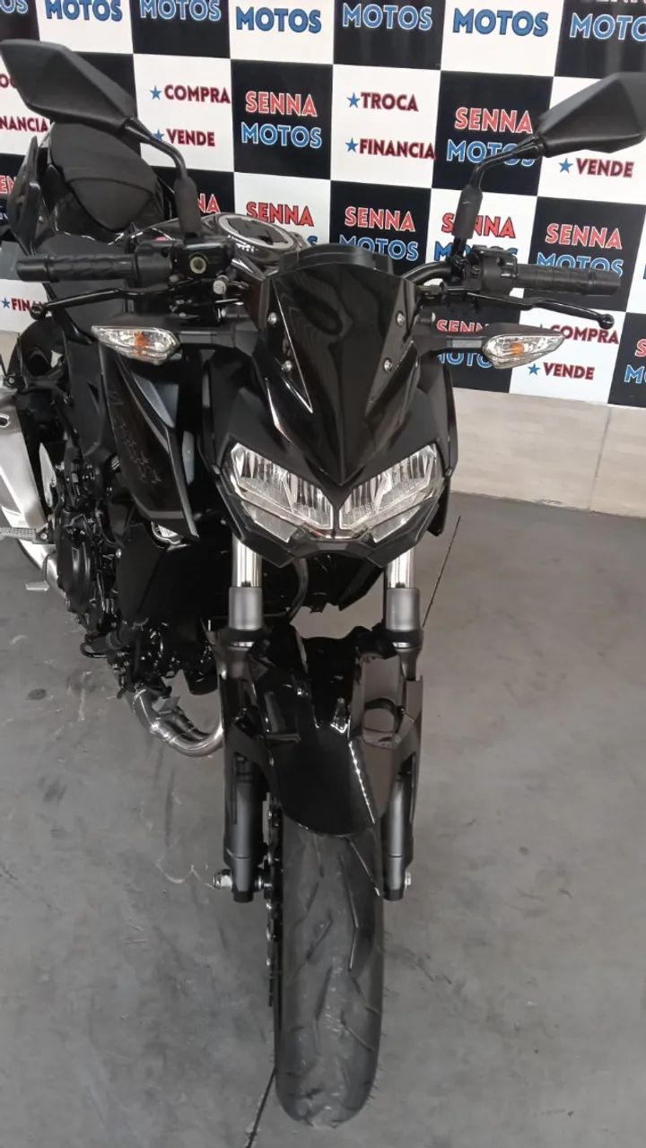 Kawasaki Z400 ano 2021 com 9.000 km - Foto 4
