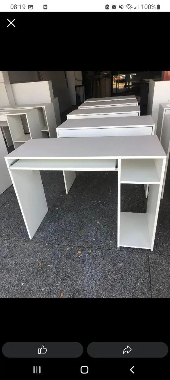 White desk with side niche and keyboard drawer