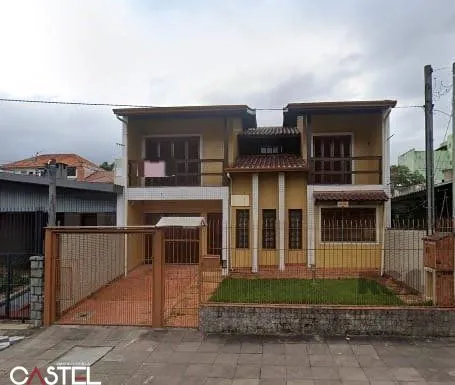 ALUGUEL- Casa ampla de 330m², 6 quartos, 6 banheiros e 6 vagas- Jardim São Pedro