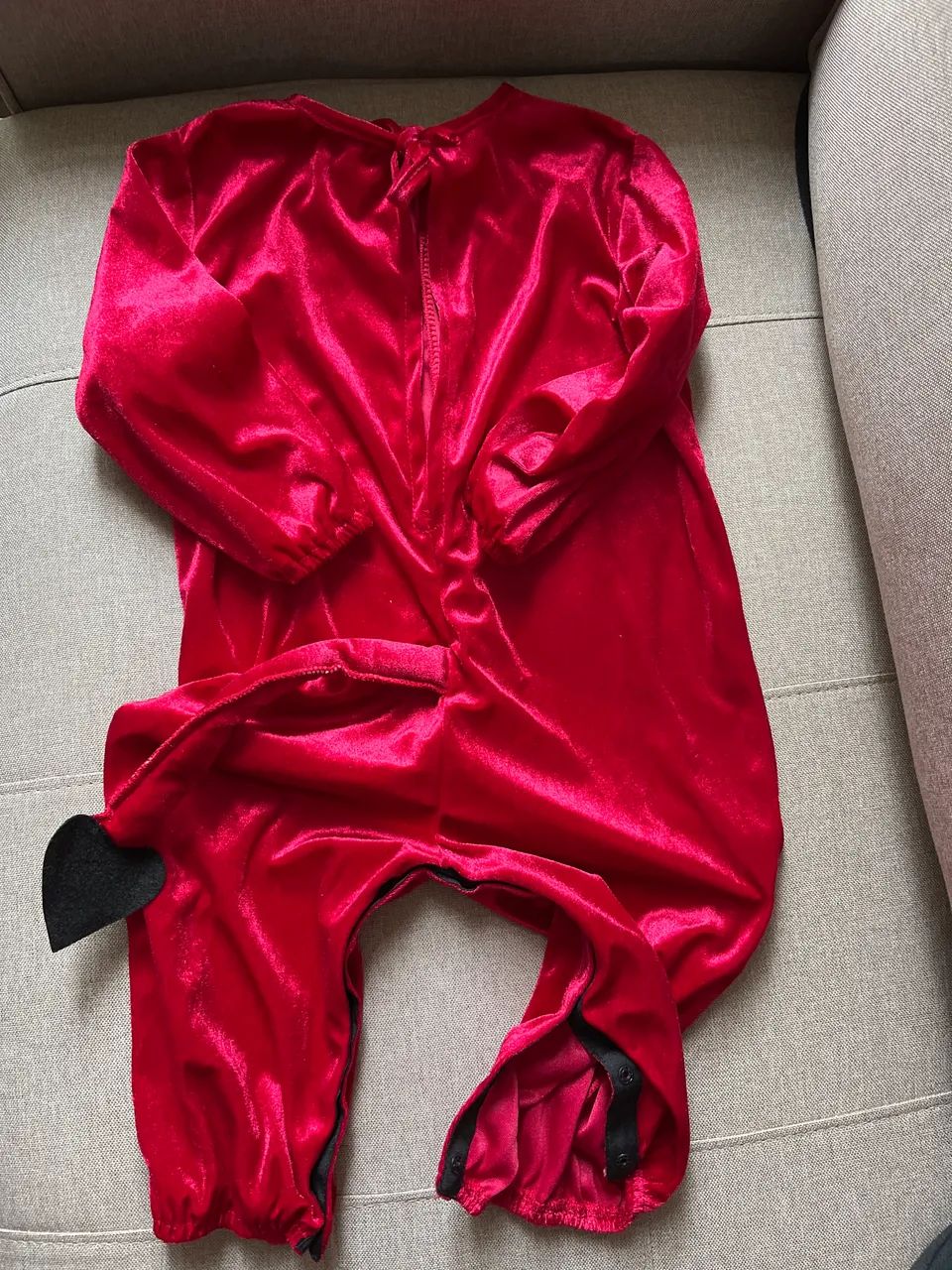 Fantasia vermelha de Halloween para bebê  - Foto 4