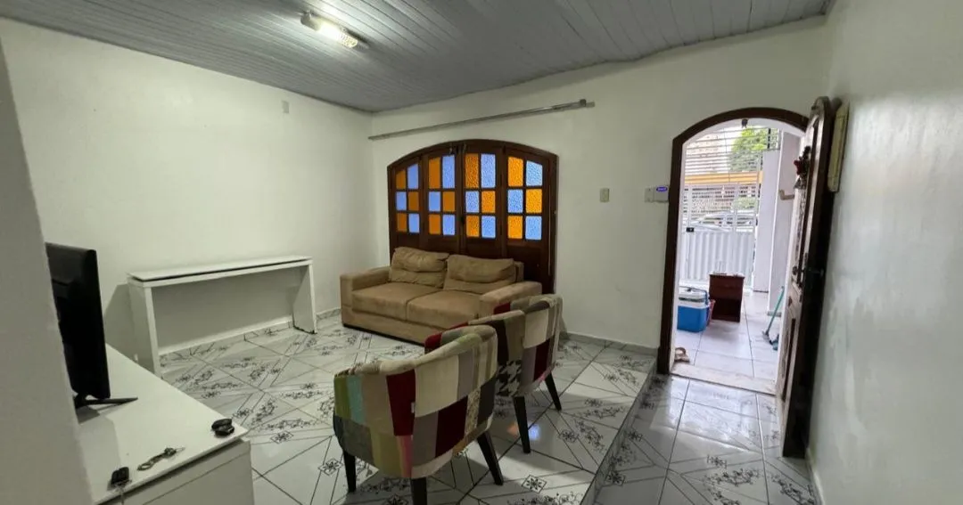 Casa a Venda em Belém- Para fins Comercial ou Resi<br><br>Para fins Residencial ou Comercial