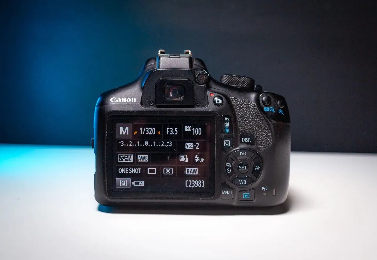 Câmera Canon Rebel T6 - Foto 3