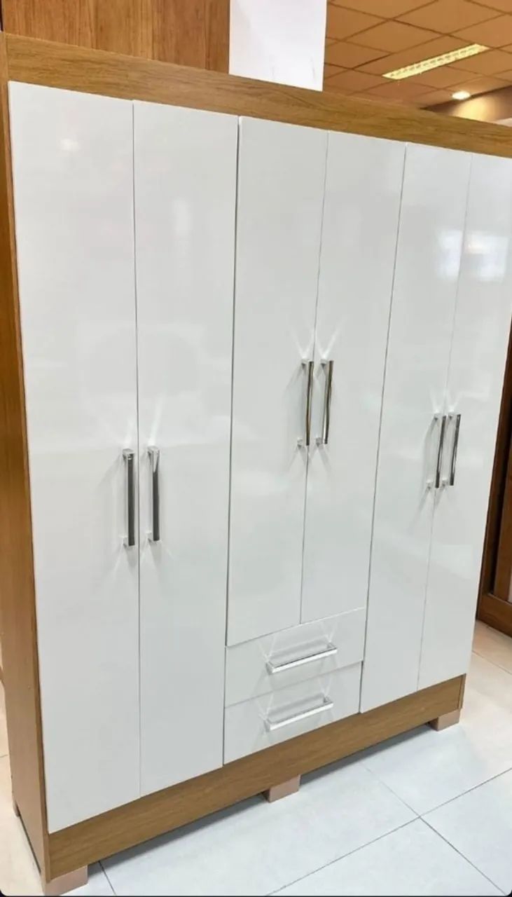 Guarda roupa casal NOVO da loja