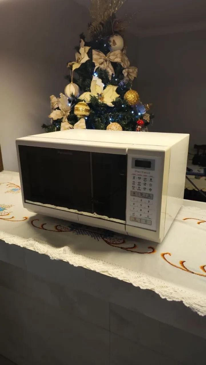 Micro-ondas Panasonic Perfect 28l branco - Foto 2
