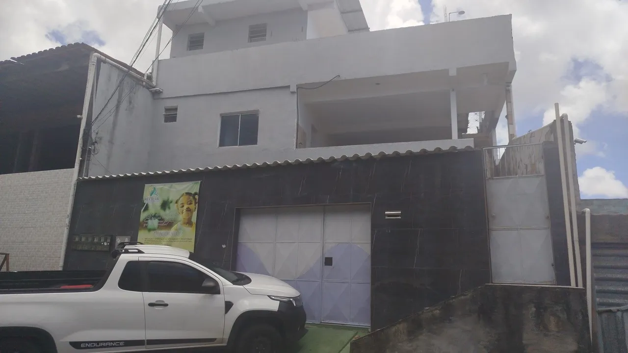 Aluga se casa fins comercial