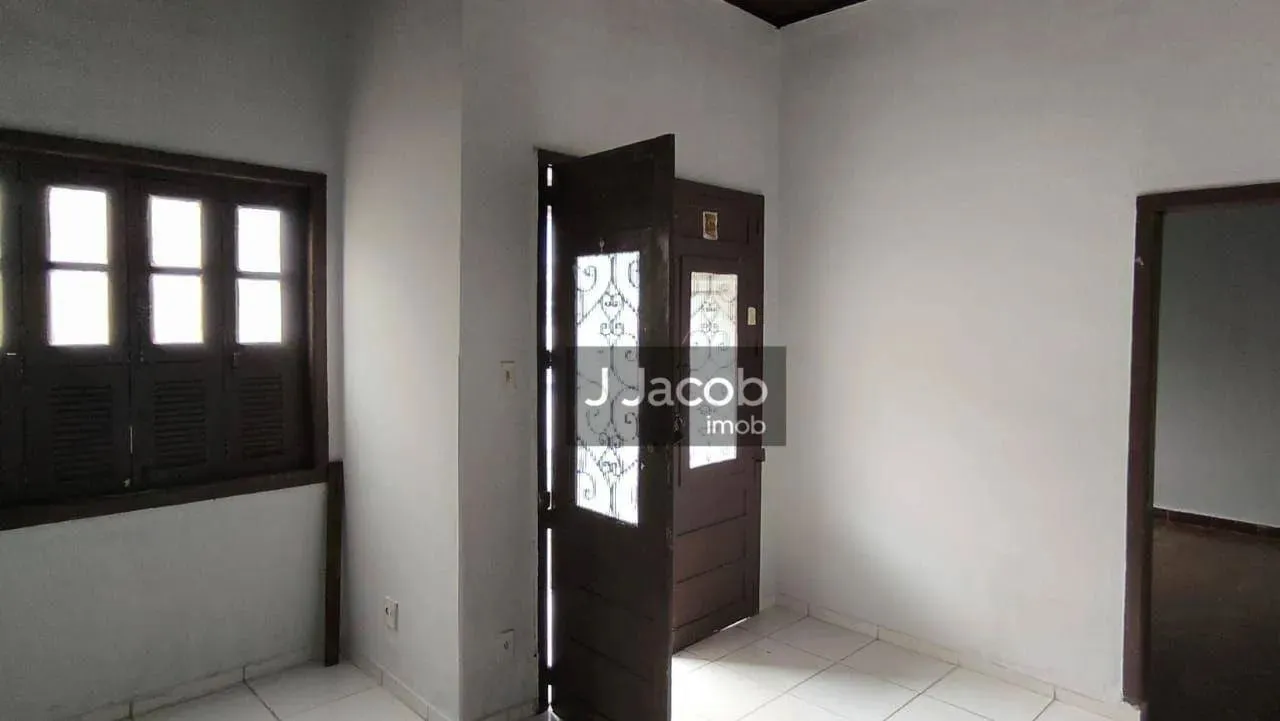 Vendo Casa com 3 quartos, 102 m² - Cidade Velha
