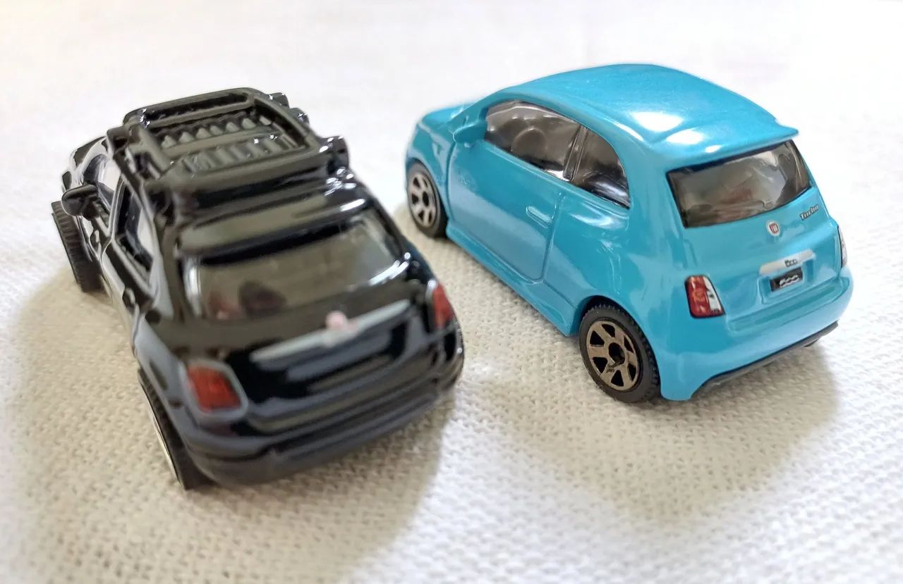 Fiat 500 lote com 2 miniaturas esc 1:64 Matchbox  - Foto 2