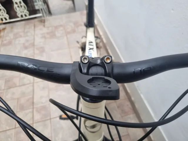 Bike Giant ATX LTD aro 26 excelente estado 2 meses de uso  - Foto 3