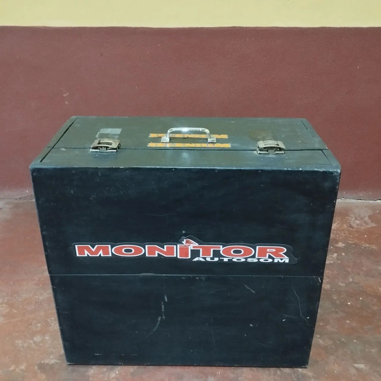 Caixa Maleta em Madeira Preta Antiga - Foto 6