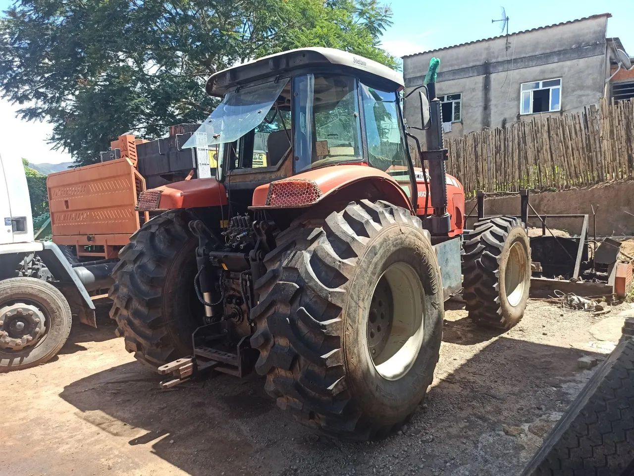 Trator Massey Ferguson 6360HD ano 2008 - Foto 4