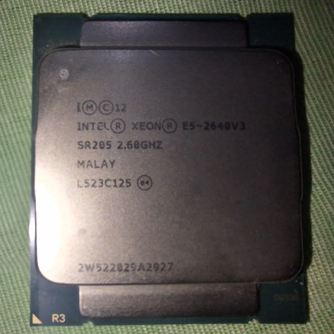 Processador Intel Xeon E5-2640v3 SR205 2.60GHz