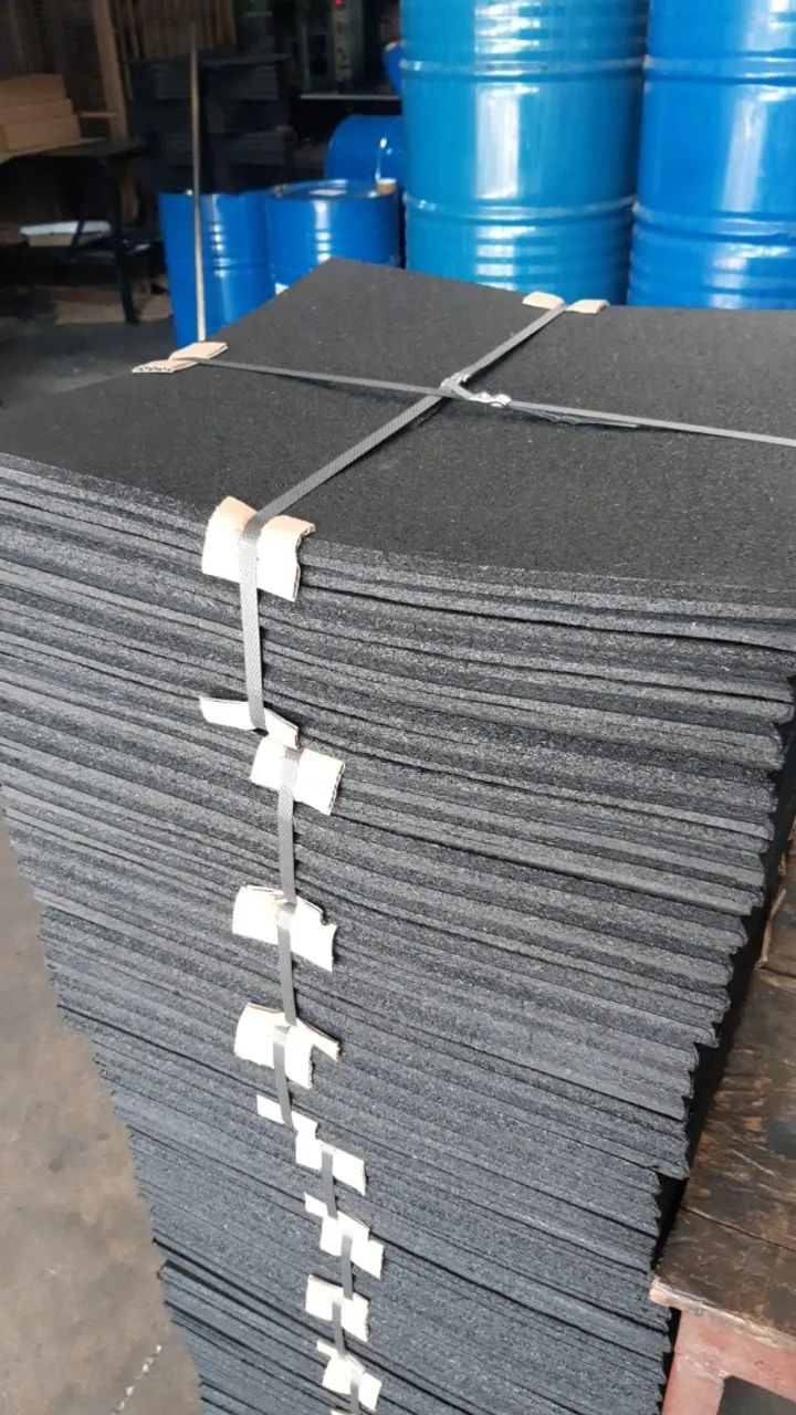 Placa emborrachada para academia 50x50cm preto 10mm 