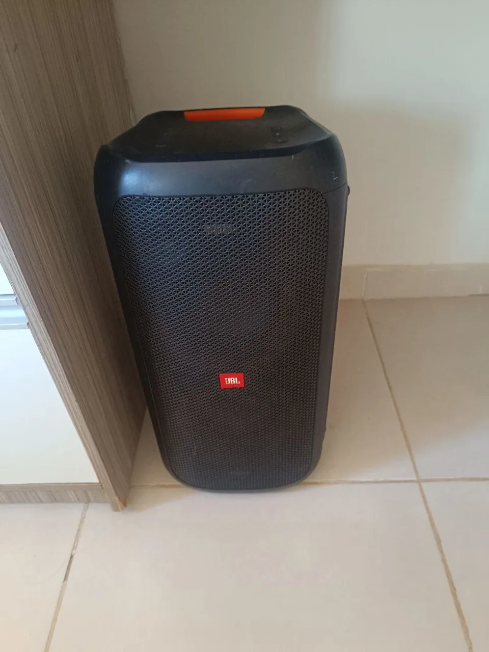 Caixa de Som JBL Portátil