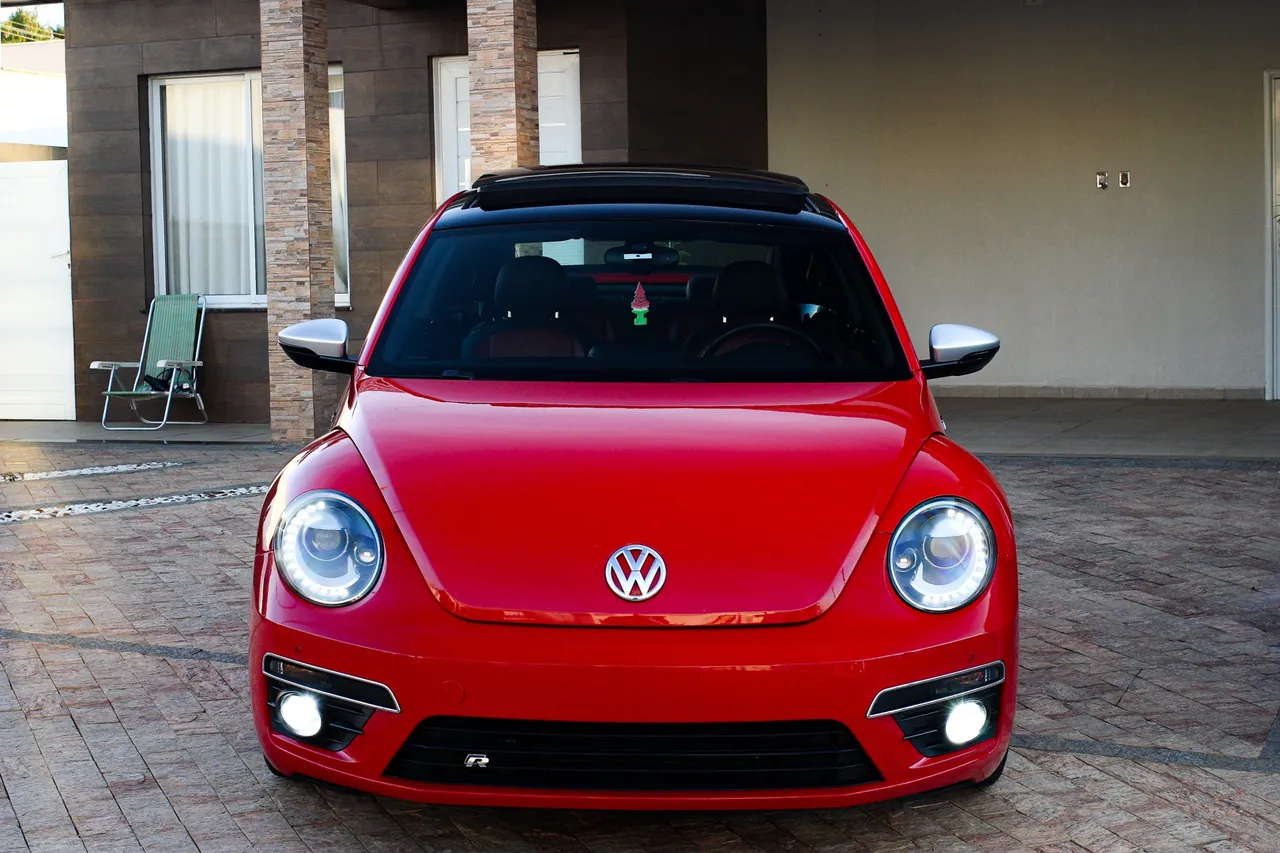 Volkswagen Fusca Tsi 2.0 Turbo 200CV R-Line 2013