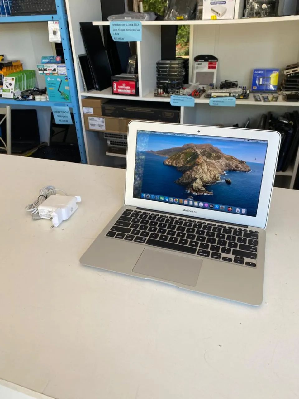 macbook air 11  core i5/4GB memoria/ 1 tera SSD /Tela 11 polegadas  led  com garantia e nf - Foto 4