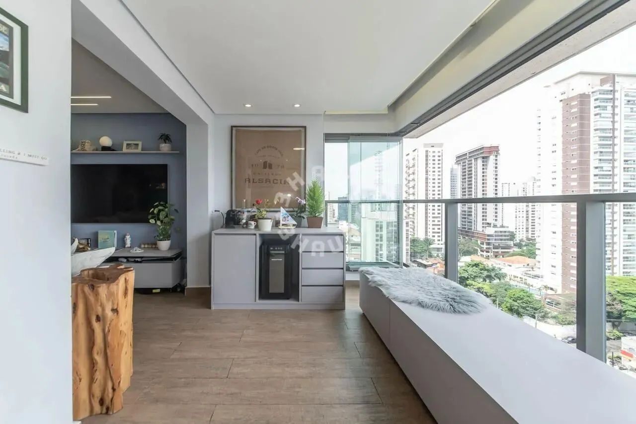 Apartamento mobiliado no Brooklin de 65m², 2 dormitórios (sendo 1 suíte), varanda gourmet. - Foto 2